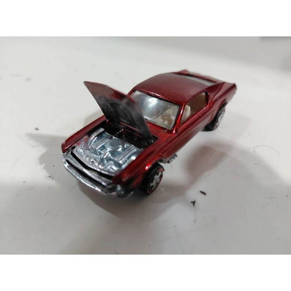 Hot Wheels 1:64 DieCast Red Line 1968 USA Custom Ford Mustang Muscle Car Repaint